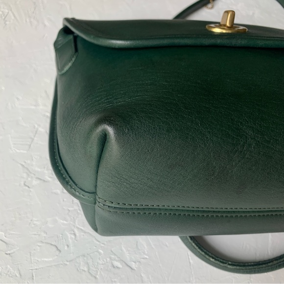Vintage Coach Quincey (9919) in Bottle Green | Crossbody Bag - Picture 6 of 14